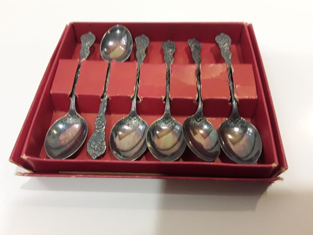 BOITE CUILLÈRE (BOITE ROUGE)