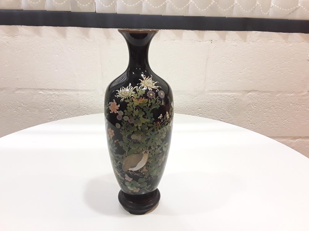 VASE CHINOIS 19 ÈME CLOISONNÉ MOTIF CHRYSANTHÈME 