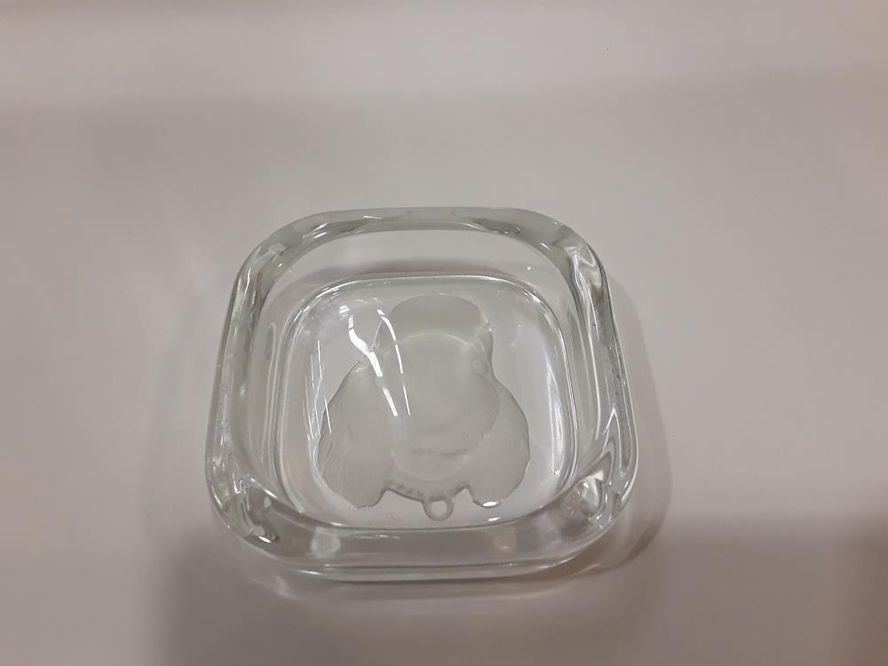 CENDRIER CRISTAL CANICHE 