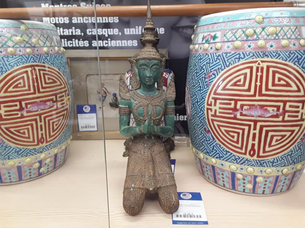 DEESSE THAILANDAISE EN BRONZE ET LAITON TEPPANON