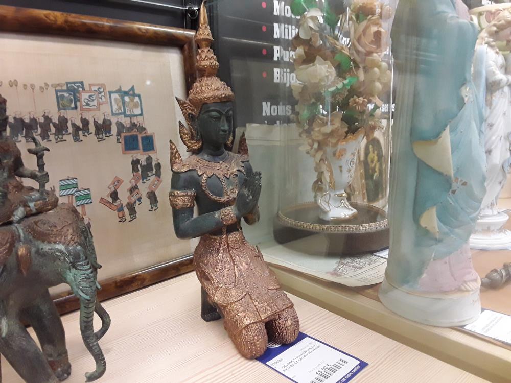 DEESSE THAILANDAISE EN BRONZE ET LAITON TEPPANON 