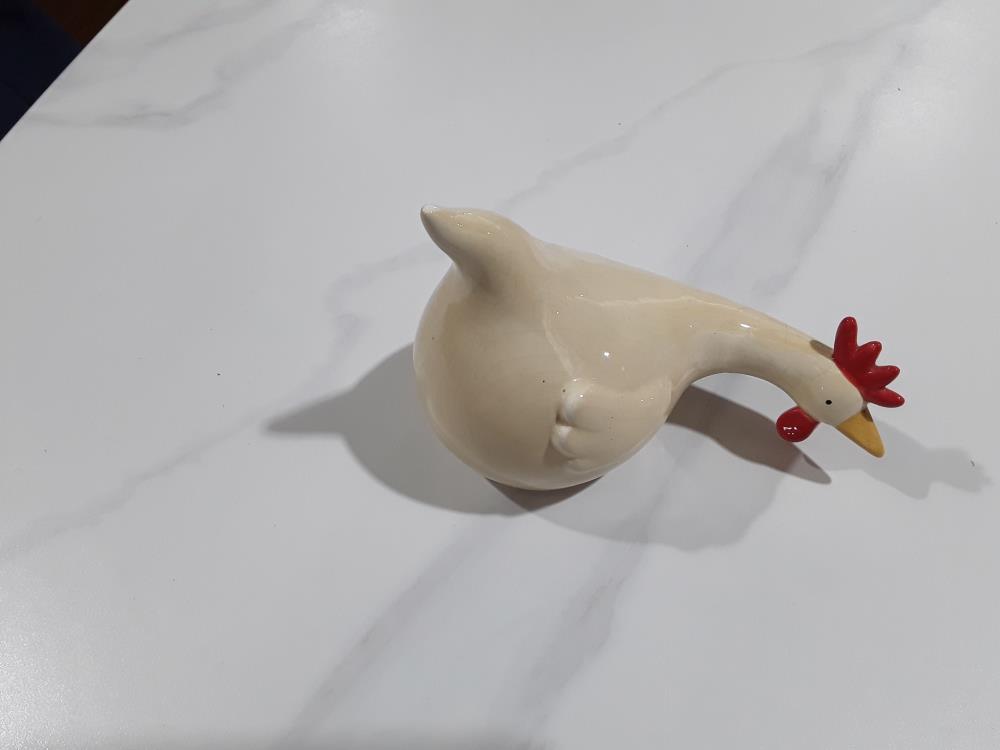 POULE DECO EN CERAMIQUE 