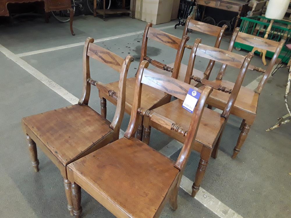 SERIE DE SIX CHAISES DE STYLE DIRECTOIRE 