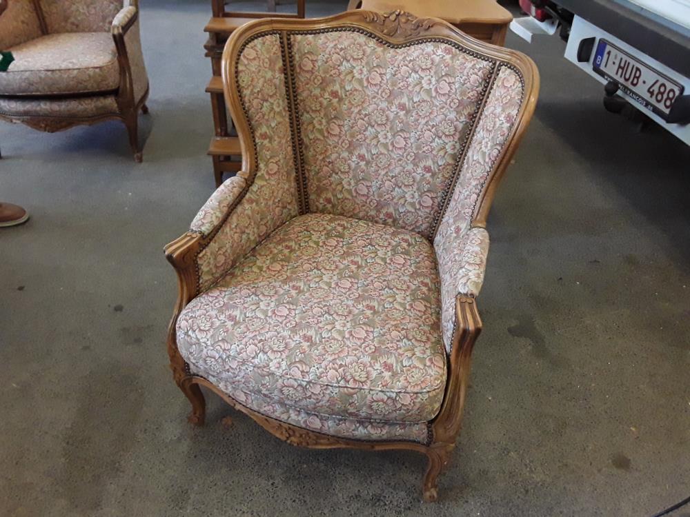 BERGERE DE ST LOUIS XV