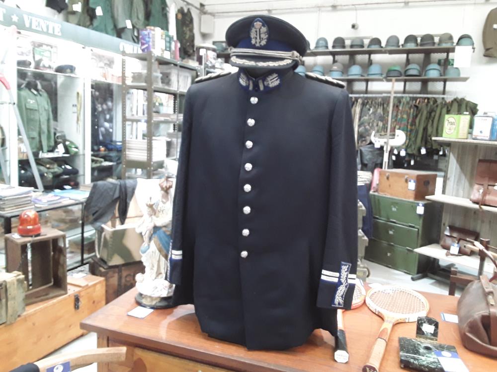 UNIFORME COMMISSAIRE EN CHEF POLICE COMMUNALE 