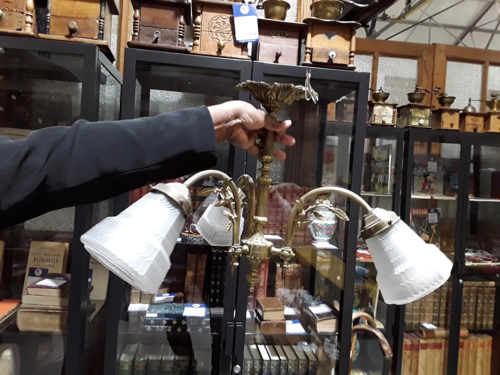 LUSTRE NAPOLÉON III AVEC 3 BOBECHES 