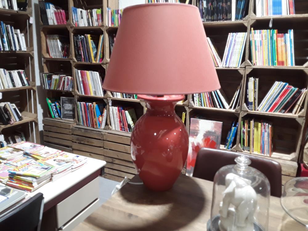 LAMPE CERAMIQUE DECO AVEC ABAT JOUR OCRE