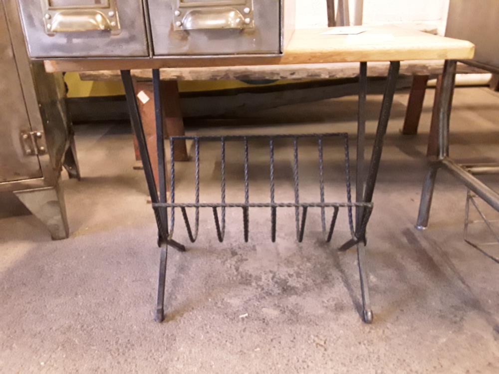 PORTE DOCUMENTS EN CHÊNE ET FER FORGÉ 