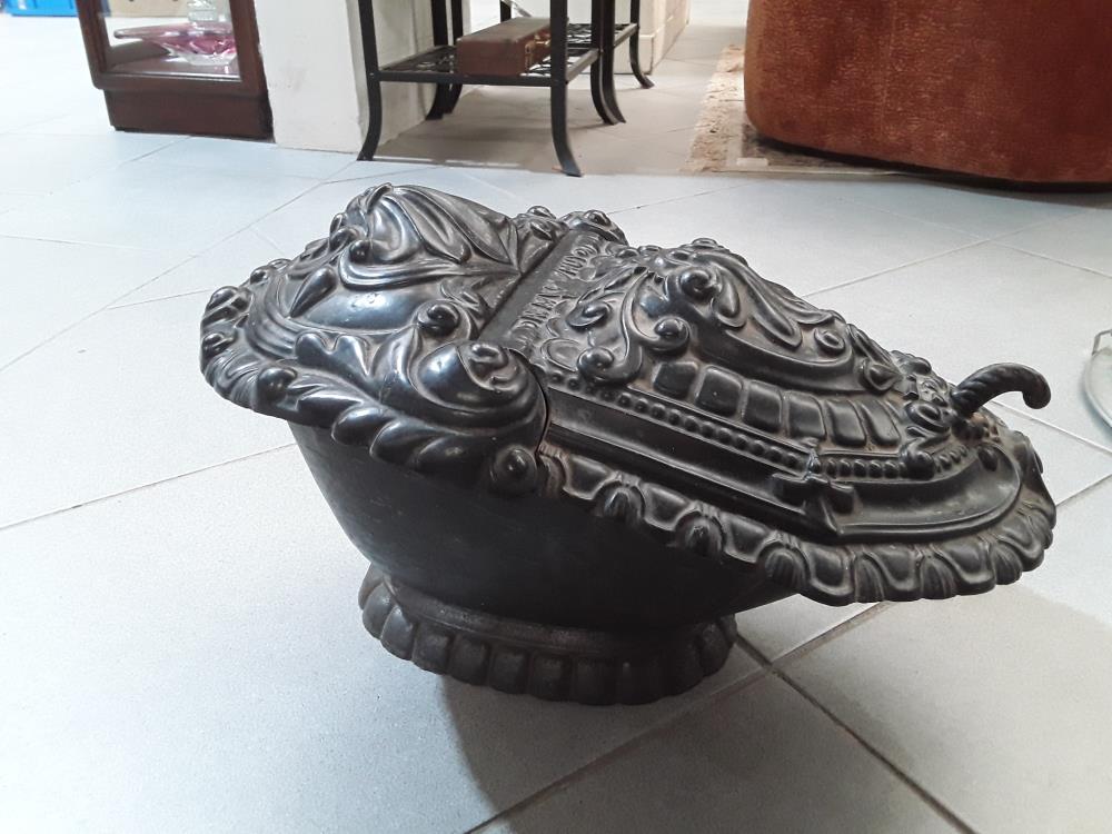 CHARBONIERE EN FONTE FIN 19EME