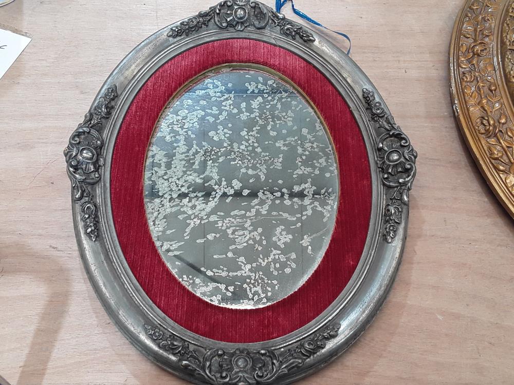 MIROIR OVALE ARGENTÉ 