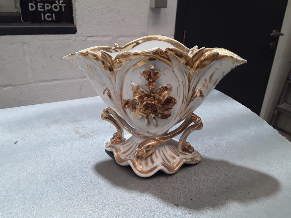 CORNET PORCELAINE VIEUX BRUXELLES 