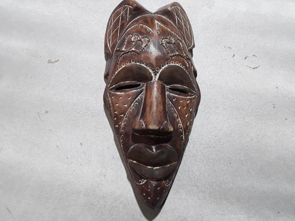 PETIT MASQUE AFRICAIN 