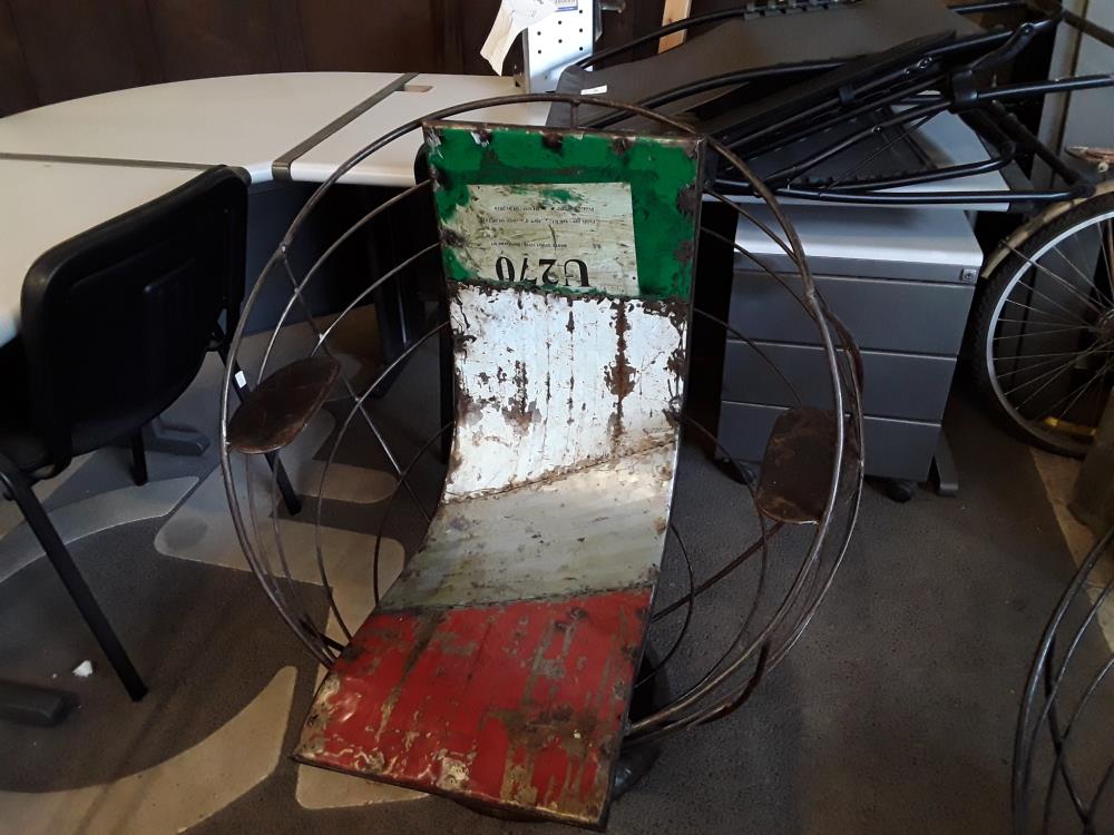 FAUTEUIL METAL ROND DECO GARAGE