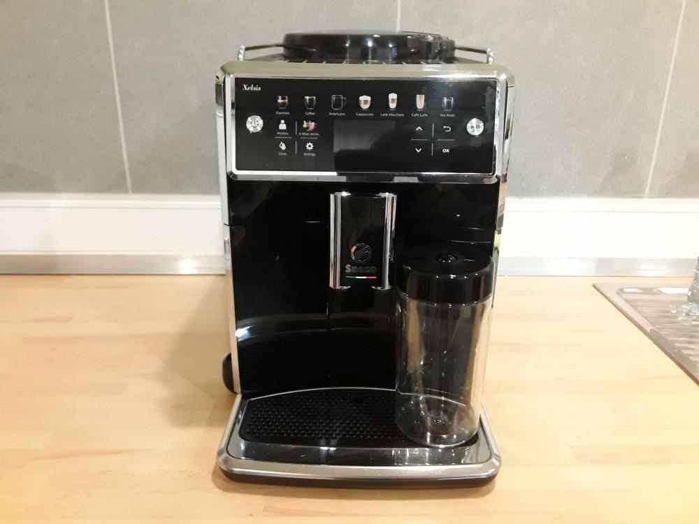 MACHINE À CAFÉ SAECO