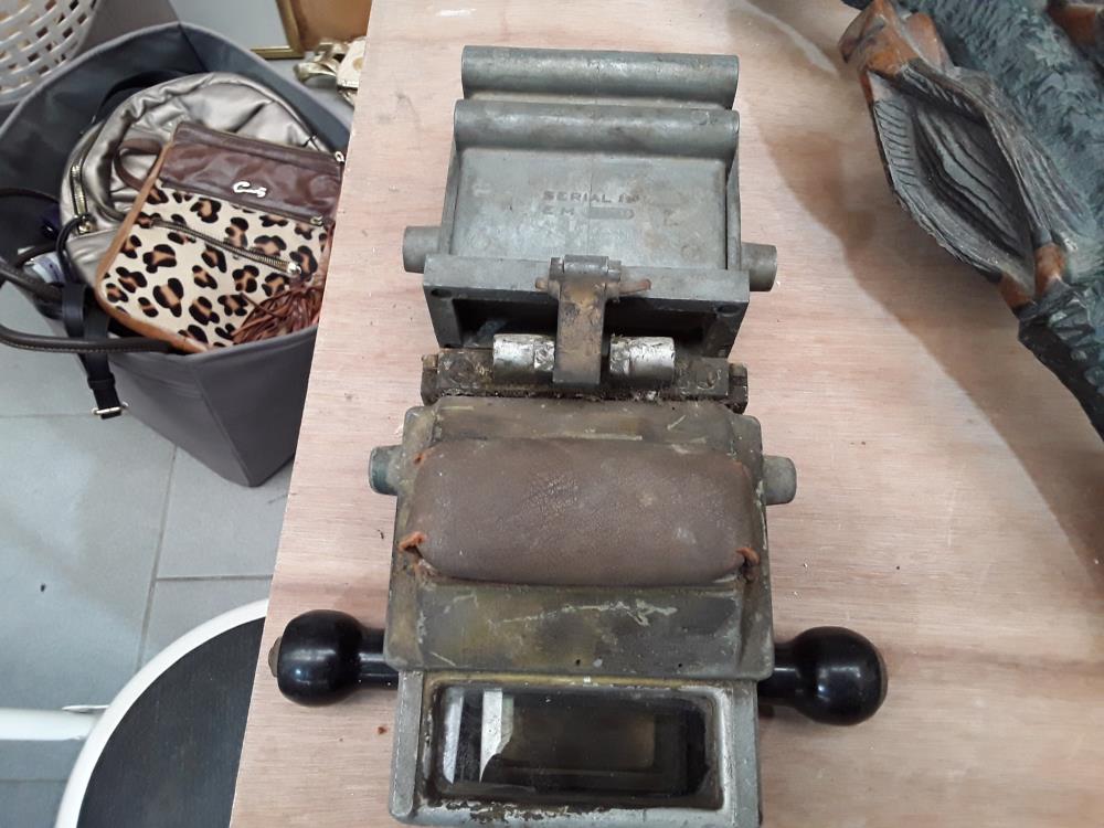 OPTIQUE DE  CHARRE ANGLAIS 