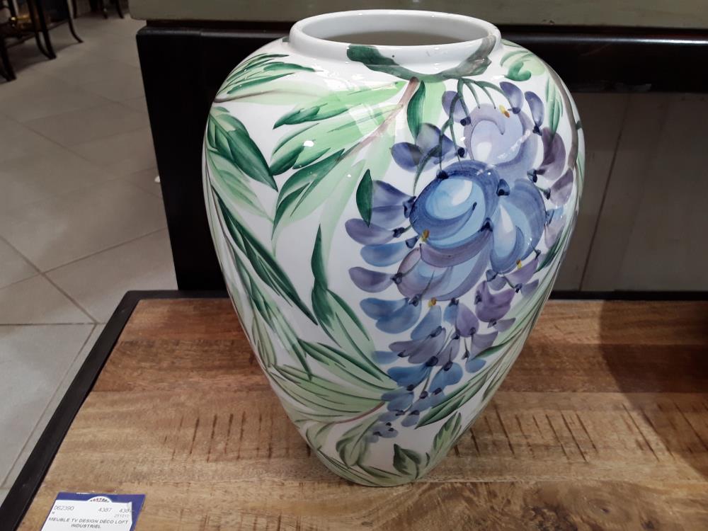 VASE EN FAIENCE ITALIENNE 