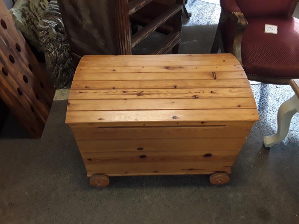 COFFRE À JOUET DÉCO 