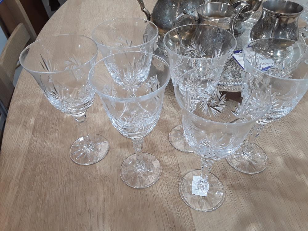 SERIE DE 6 VERRES EN CRISTAL