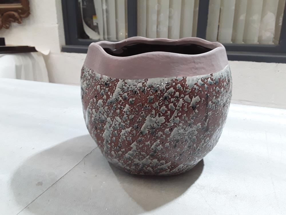 CACHE POT TERRE CUITE 