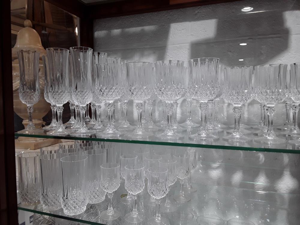 SERIES DE 60 VERRES CRISTAL D'ARQUES 