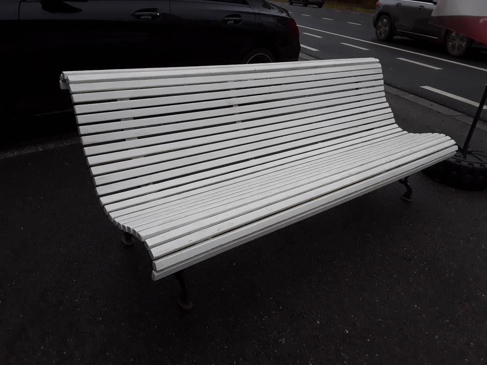 BANC DE JARDIN BLANC 