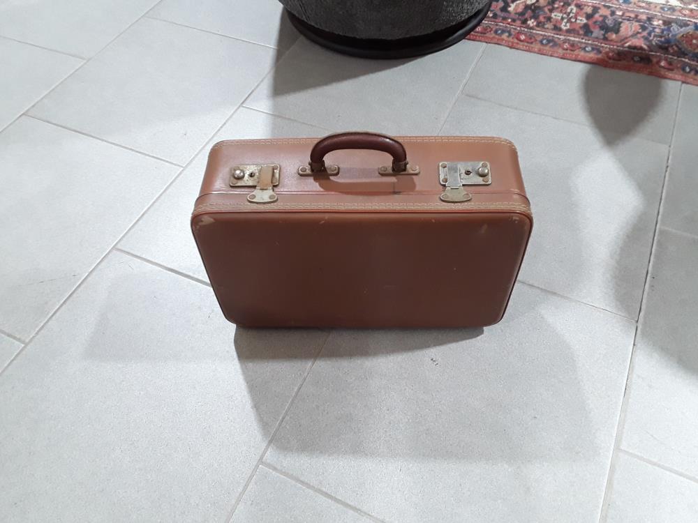 PETITE VALISE 