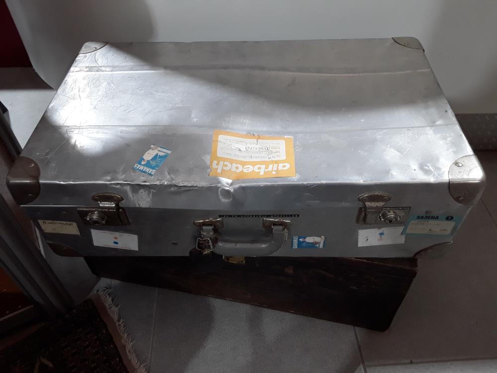 VALISE ALUMINIUM VINTAGE 