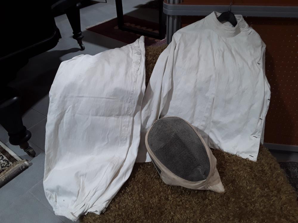 TENUE D'ESCRIME COMPLET 