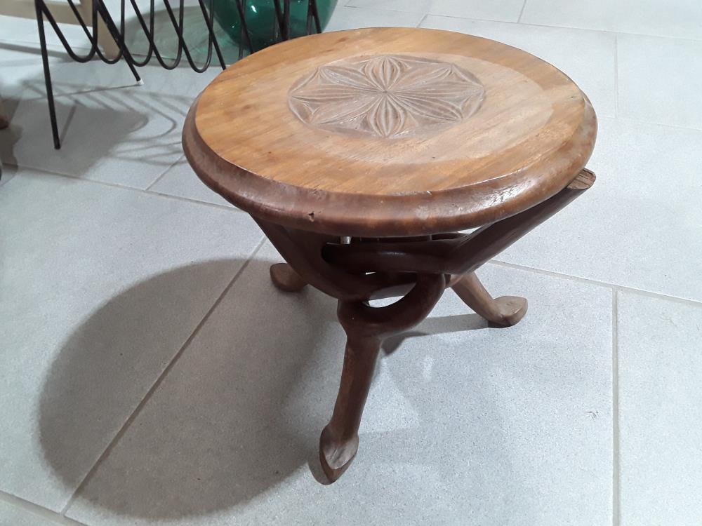 PETITE TABLE RONDE AFRIQUE 