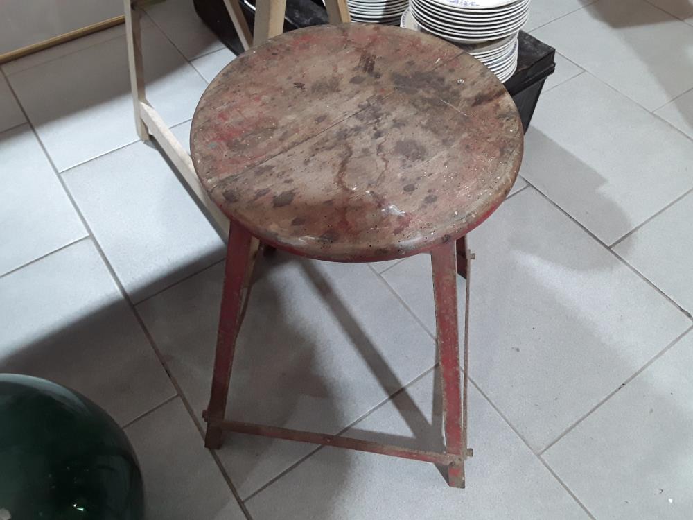 TABOURET DECO GARAGE 