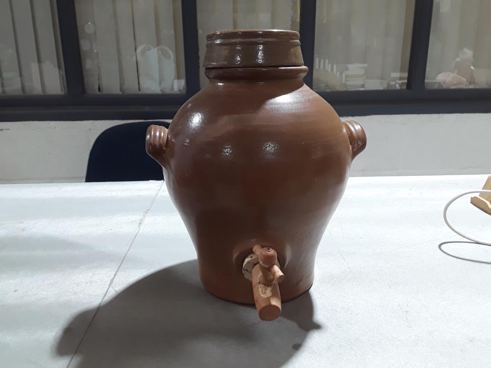 VINAIGNIER EN TERRE CUITE 