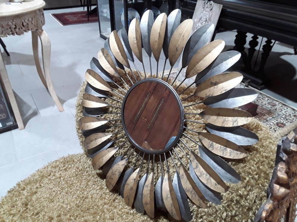 MIROIR SOLEIL METAL 