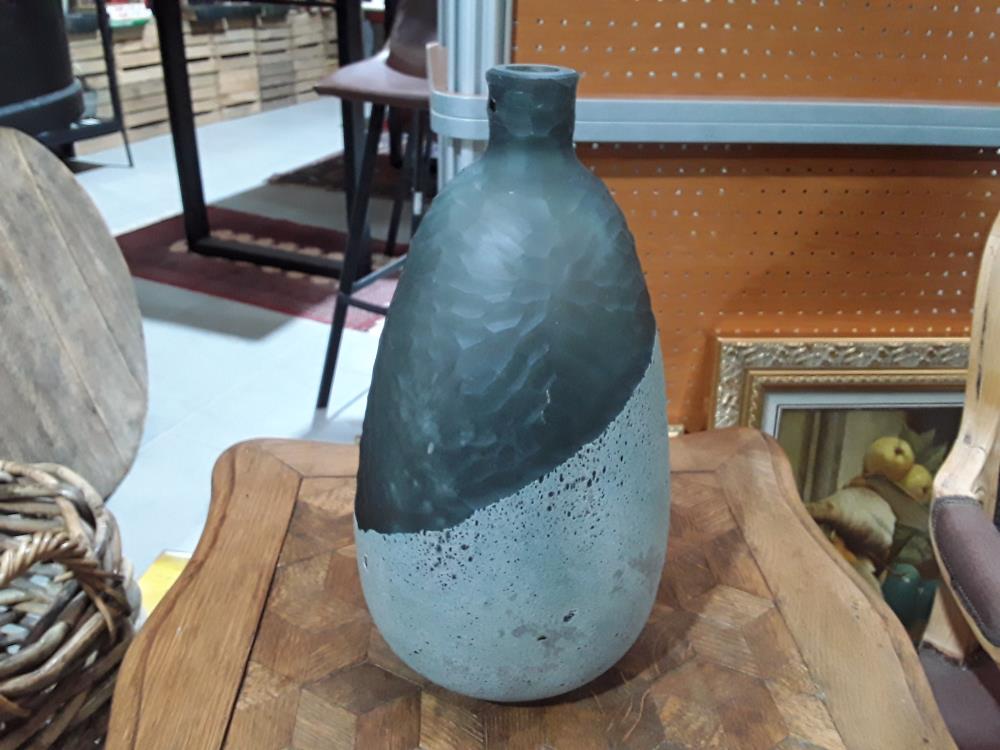 VASE EN VERRE DESIGN 33CM 