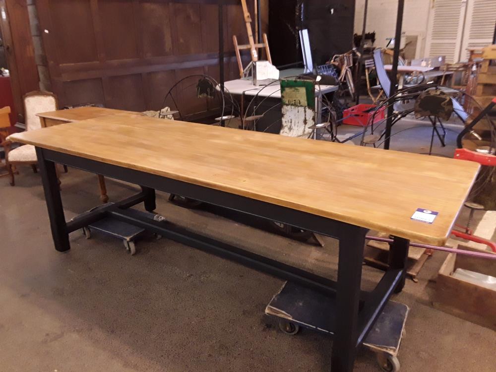 TABLE DE FERME DESSUS NATUREL BAS NOIR 2M50