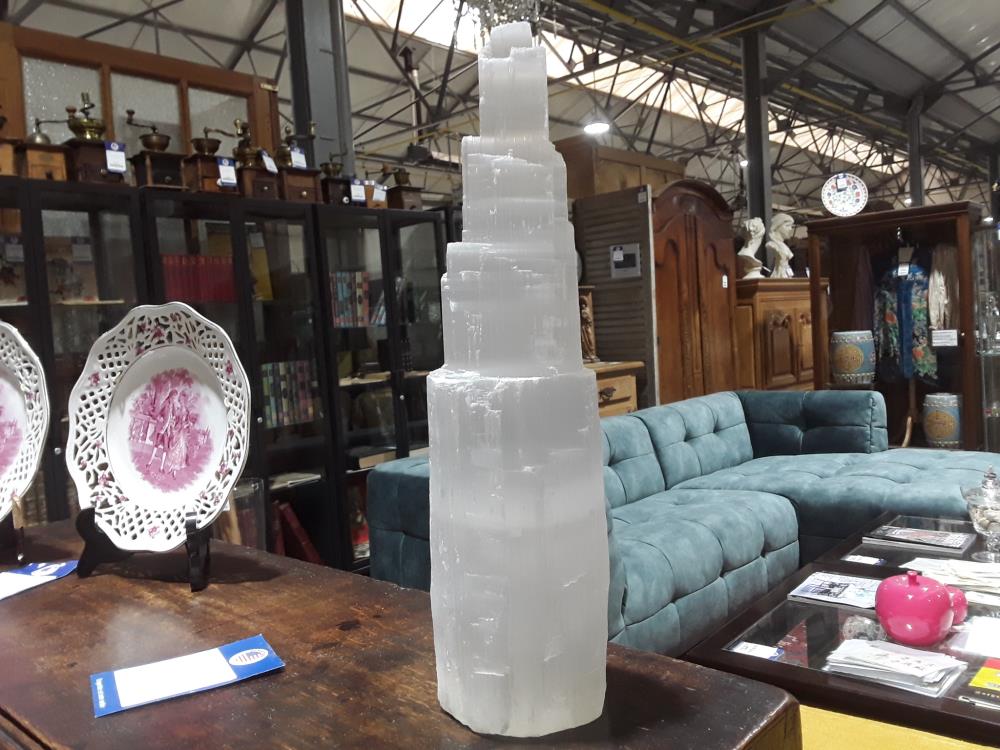 LAMPE EN SELENITE POUR LA DETENTE 34CM