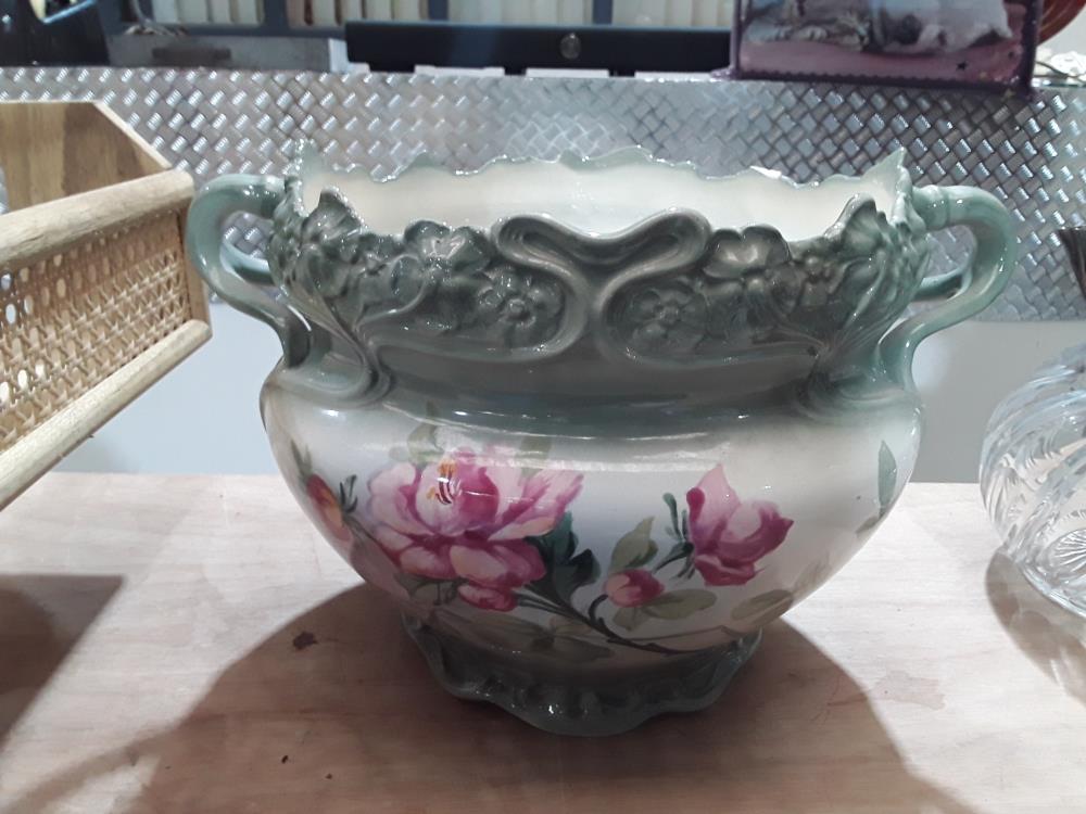 CACHE POT EN FAIENCE ART NOUVEAU 1900