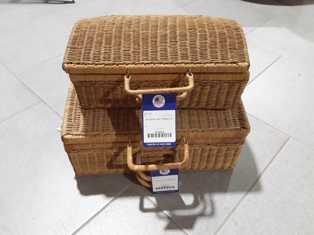 VALISE EN JONC TRESSÉ (28)
