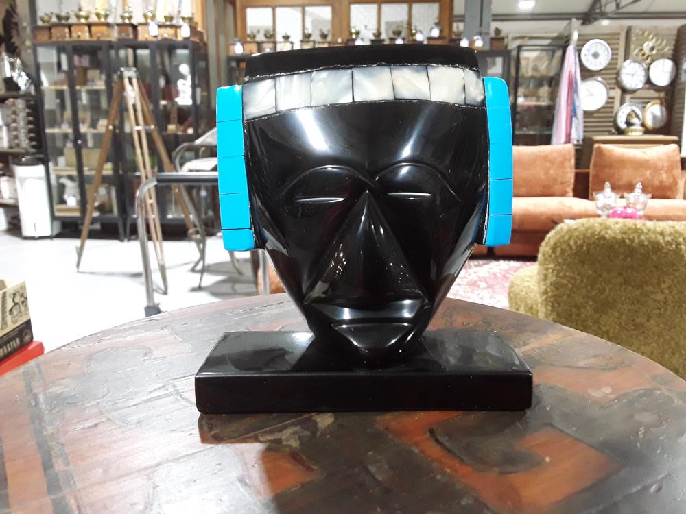 TETE MEXICAINE MARBRE NOIR + NACRE (58)