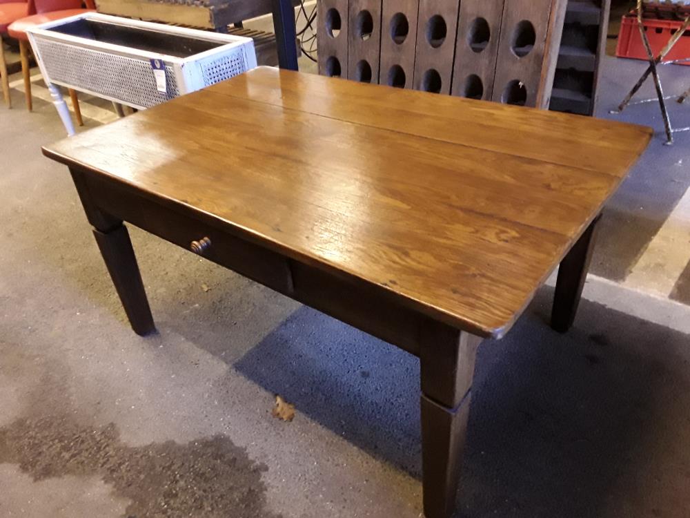 TABLE DE SALON EN CHENE AVEC TIROIR MEUBLR DE FERME 