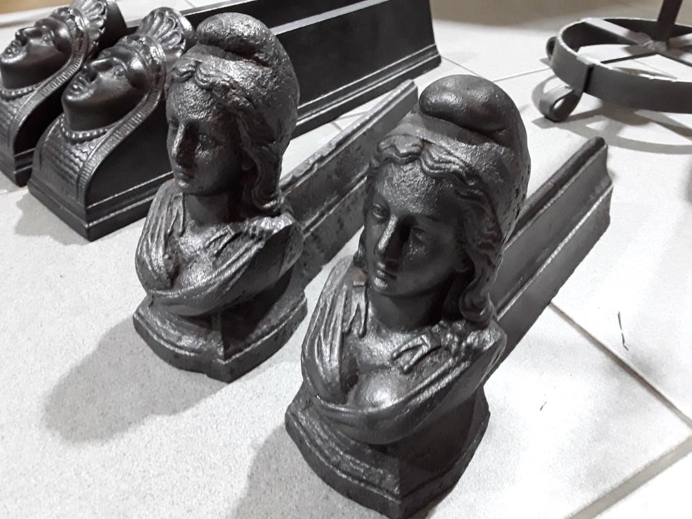 CHENETS RÉPUBLICAIN LA MARIANNE 