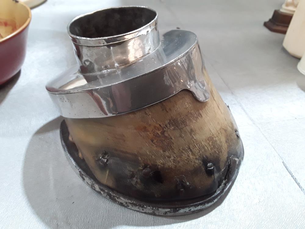 SABOT DE CHEVAL ANGLAIS EPOQUE VICTORIENNE EN ARGENT PLAQUÉ 