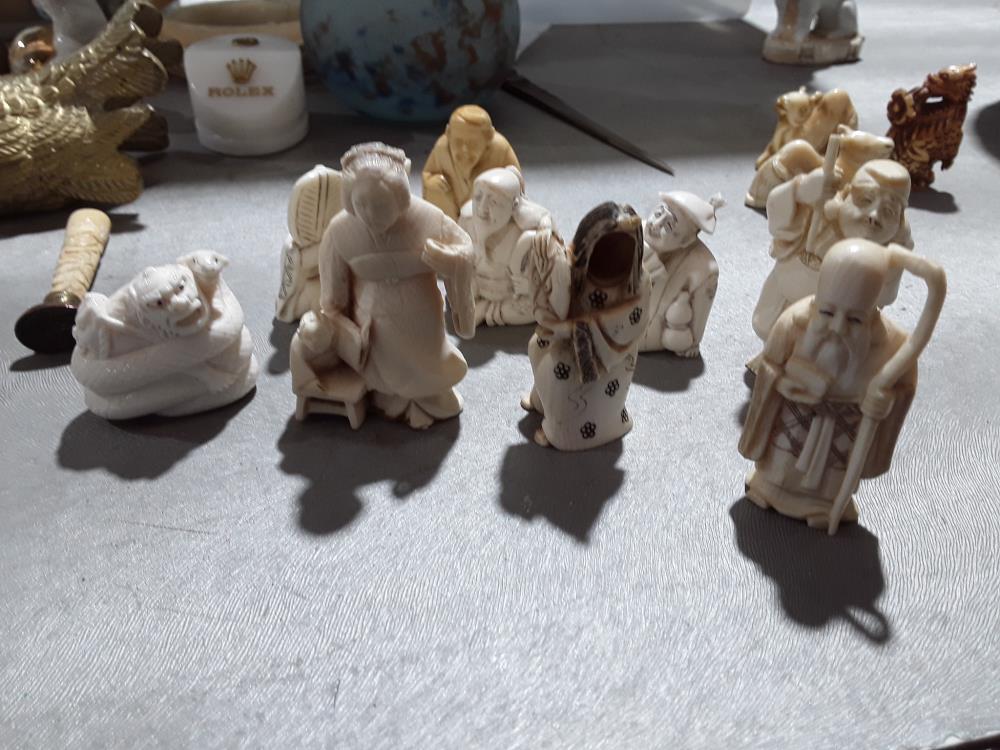 NETSUKE FIN 1EME EN IVOIRE À LA PIECE