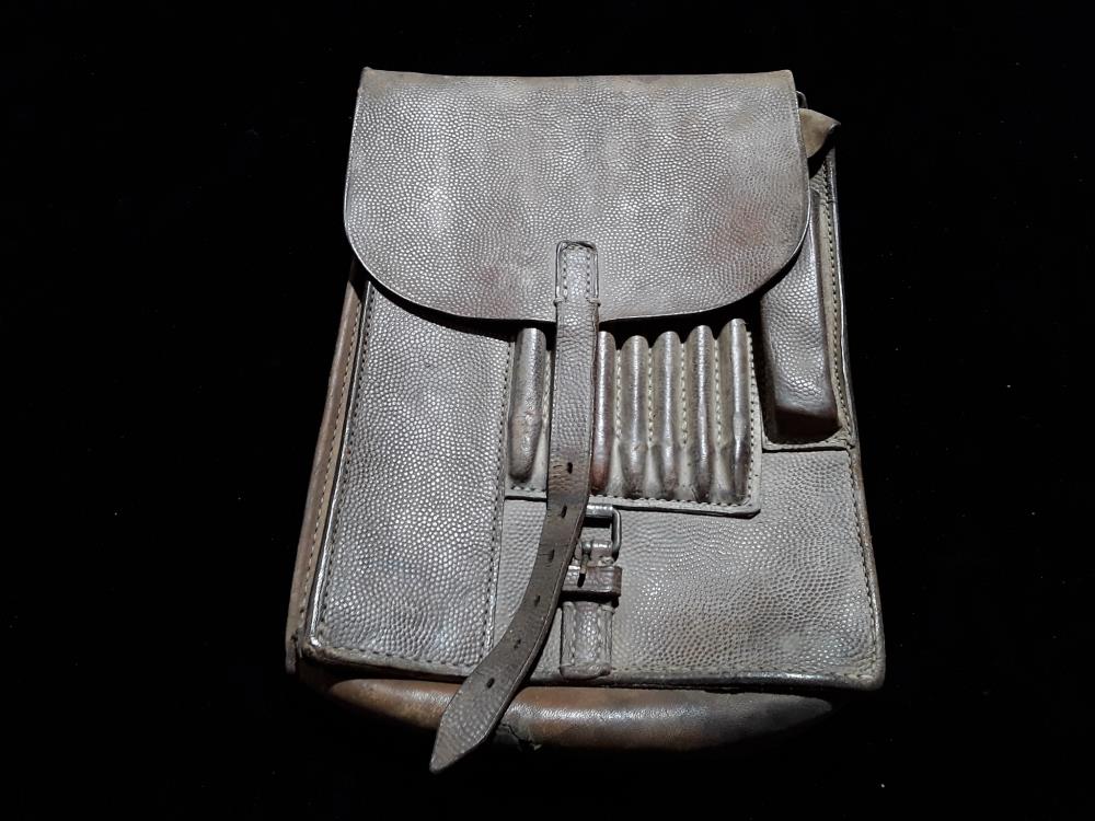 PORTE CARTE OFFICIER ALLEMAND LUFT CUIR FAUVE 