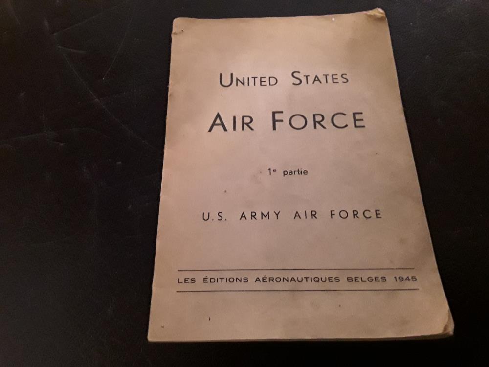 LIVRE AVIATION AMERICAINE 1945