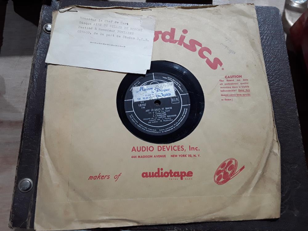 COLLECTION DE DISQUES 78TRS ANNEE 40 