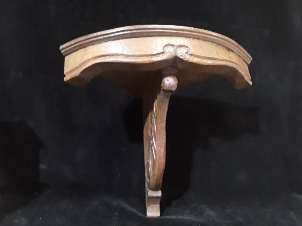 CONSOLE D'ANGLE EN CHÊNE 