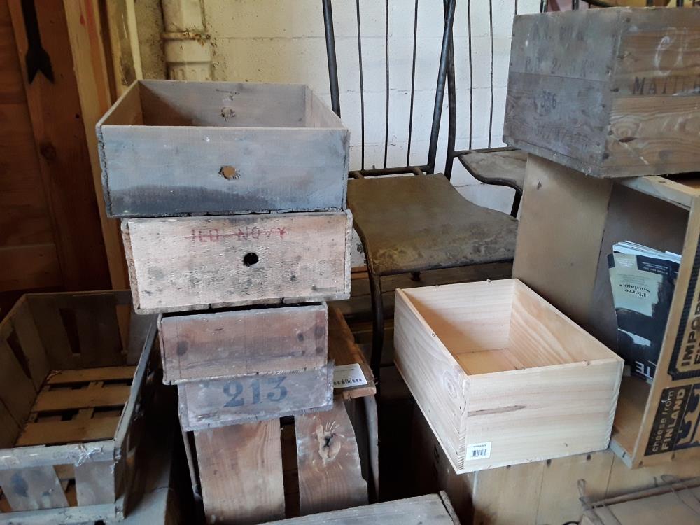 PETITES CAISSES DIVERS