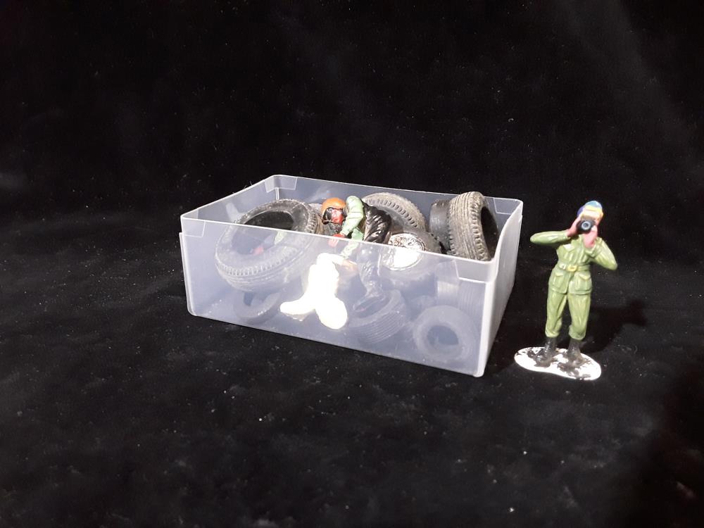 LOT DE JOUET ANNEE 60 