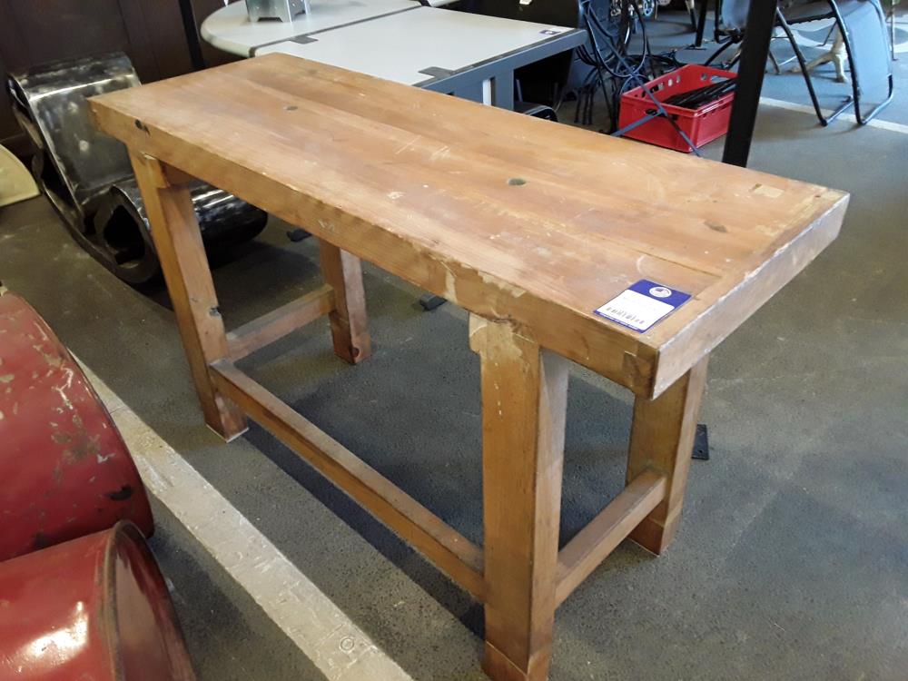 BANC DE TRAVAIL EN BOIS 