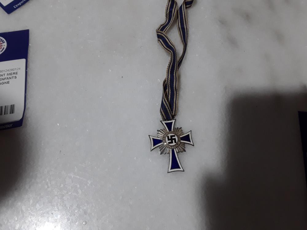 DECORATION ARGENT MERE ALLEMANDE 6 0 7 ENFANTS POUR L ALLEMAGNE